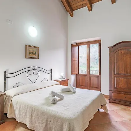 Beautiful In Holiday home *